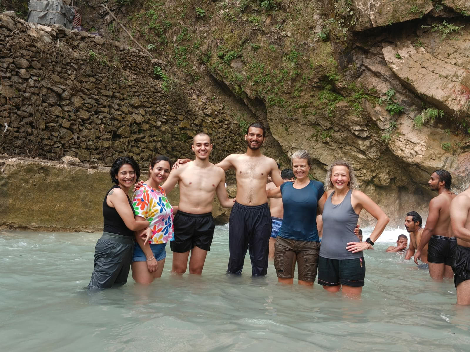 Formación de profesores de yoga Yin y Yang de 50 horas en Rishikesh – del 1 al 7 de enero de 2026