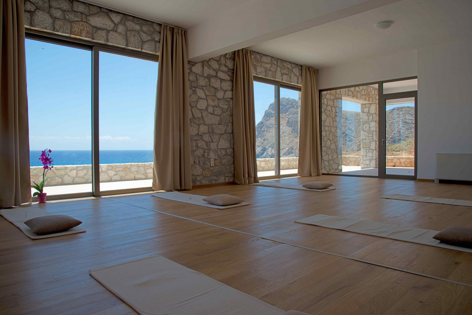 Retiro de yoga para relajarse, regenerarse y renovarse