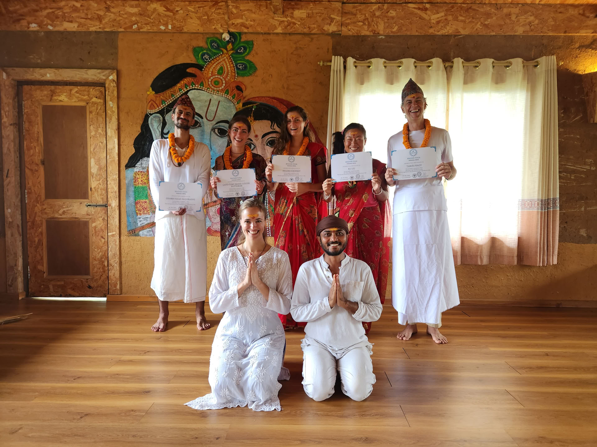 Curso de formación de profesores de yoga con vistas al Himalaya