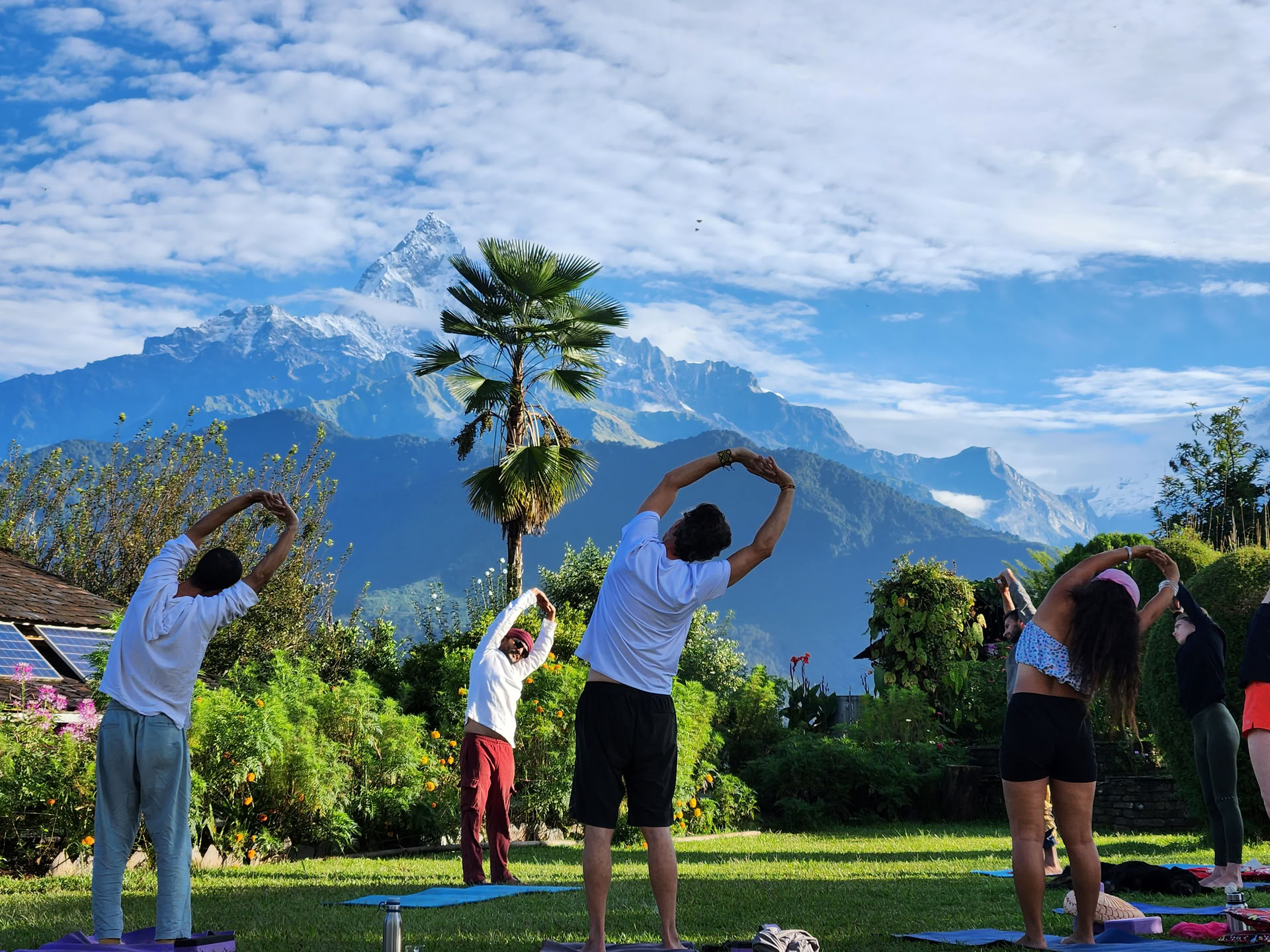 6 días/5 noches: retiro de yoga en Astam