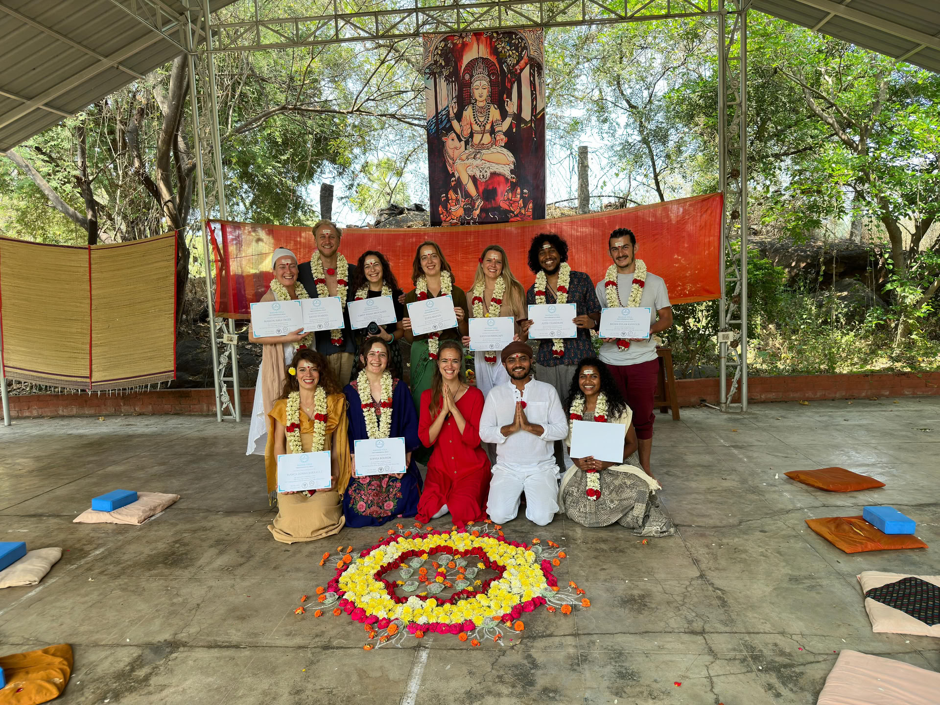Formación de Profesores de Yoga de 200 Horas