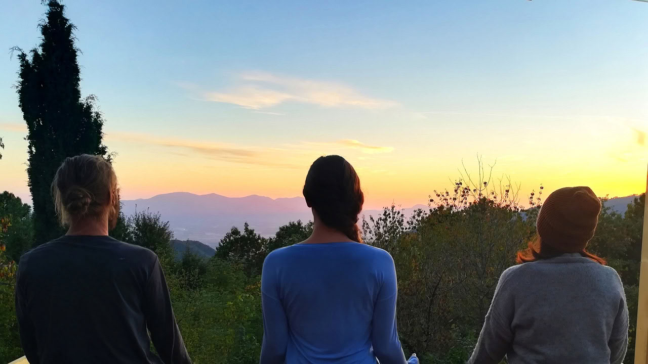 RYT de 200 horas · Toscana, Italia · Certificado por Yoga Alliance