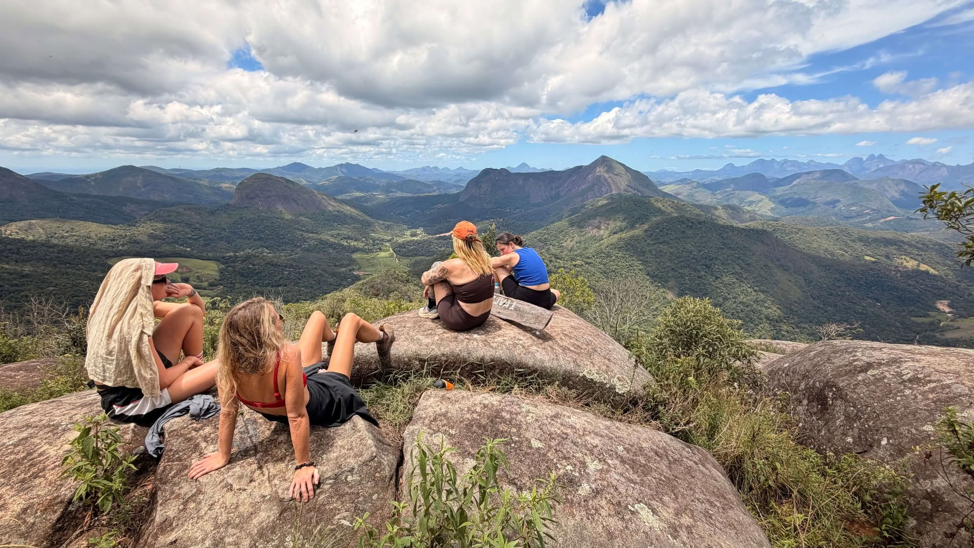Retiro de yoga inmersivo de 6 días en Brasil