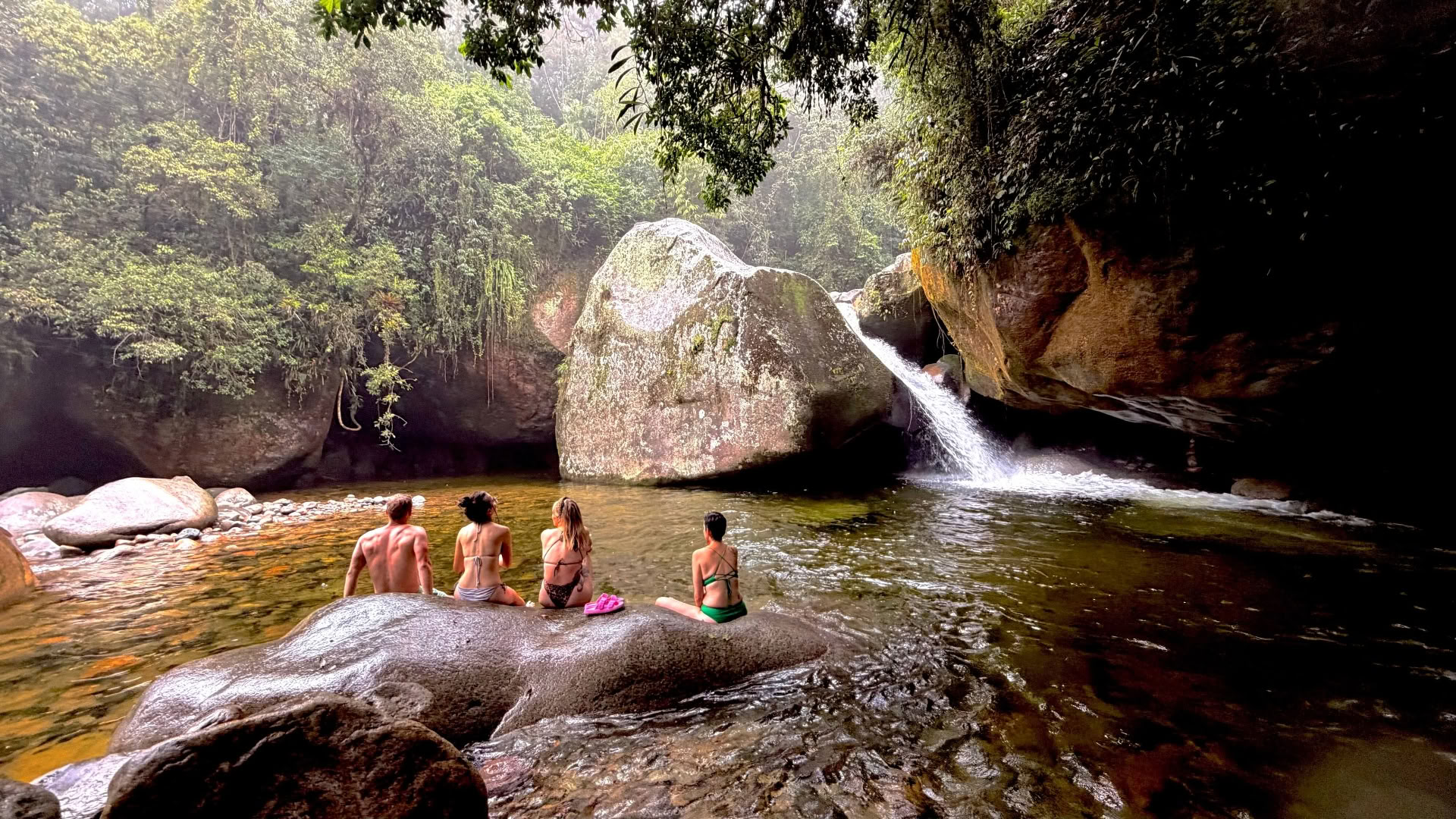 Retiro de yoga inmersivo de 6 días en Brasil