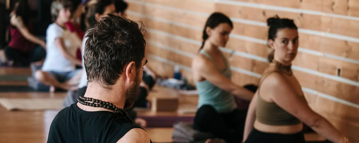 Retiro de Yoga Iyengar, Artes Meditativas y Tantra tradicional