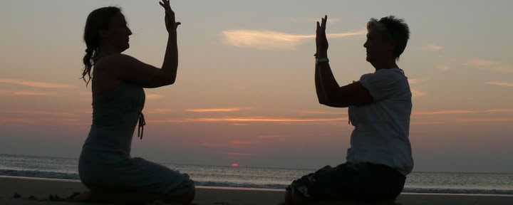 Yoga en la playa