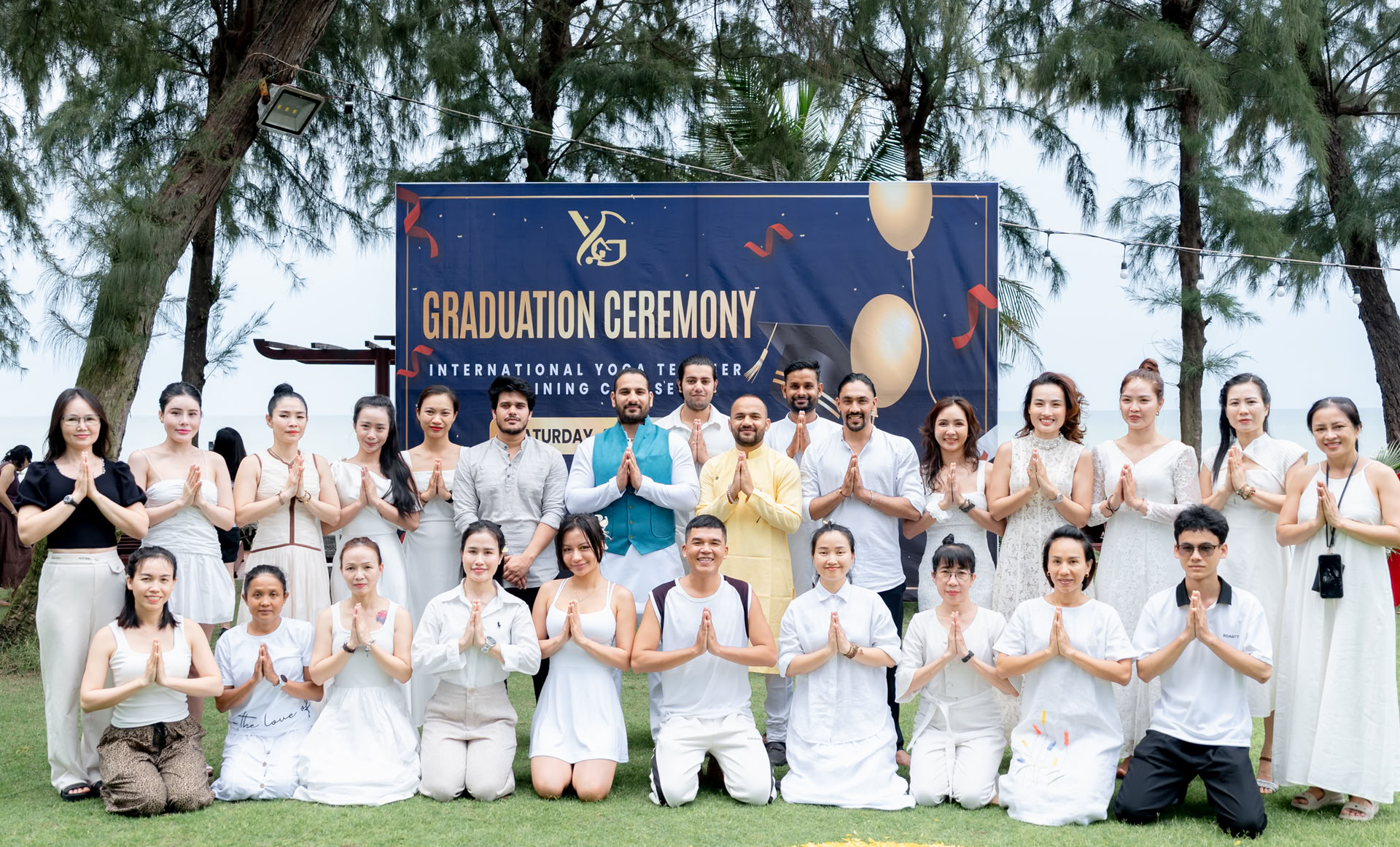 Curso de formación de profesores de yoga de 200 horas (TTC)