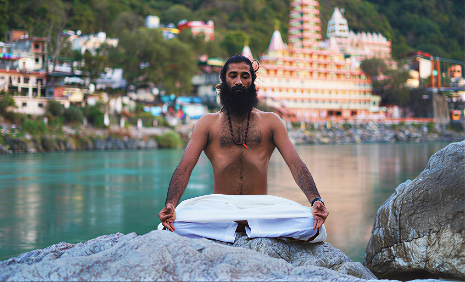 Retiro de yoga Advait
