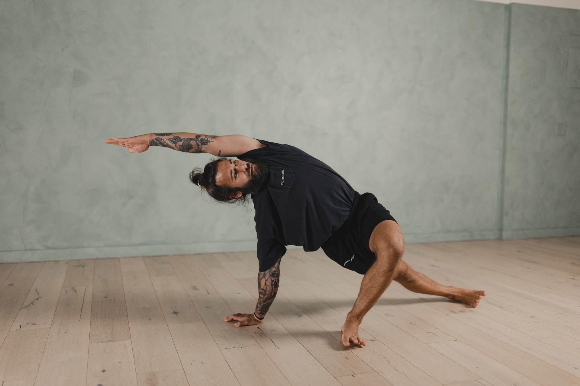 Formación Avanzada de Profesor de Yoga de 150 h: Expande y Brilla