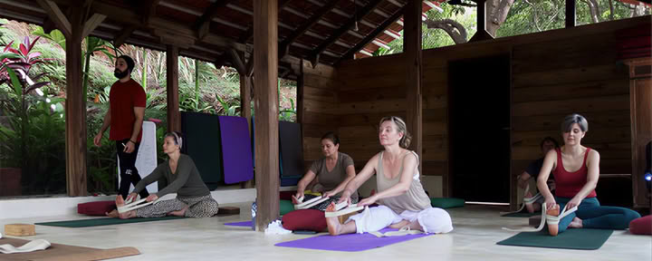 Formación de profesores de Ashtanga Vinyasa y Yin Yoga de 200 horas