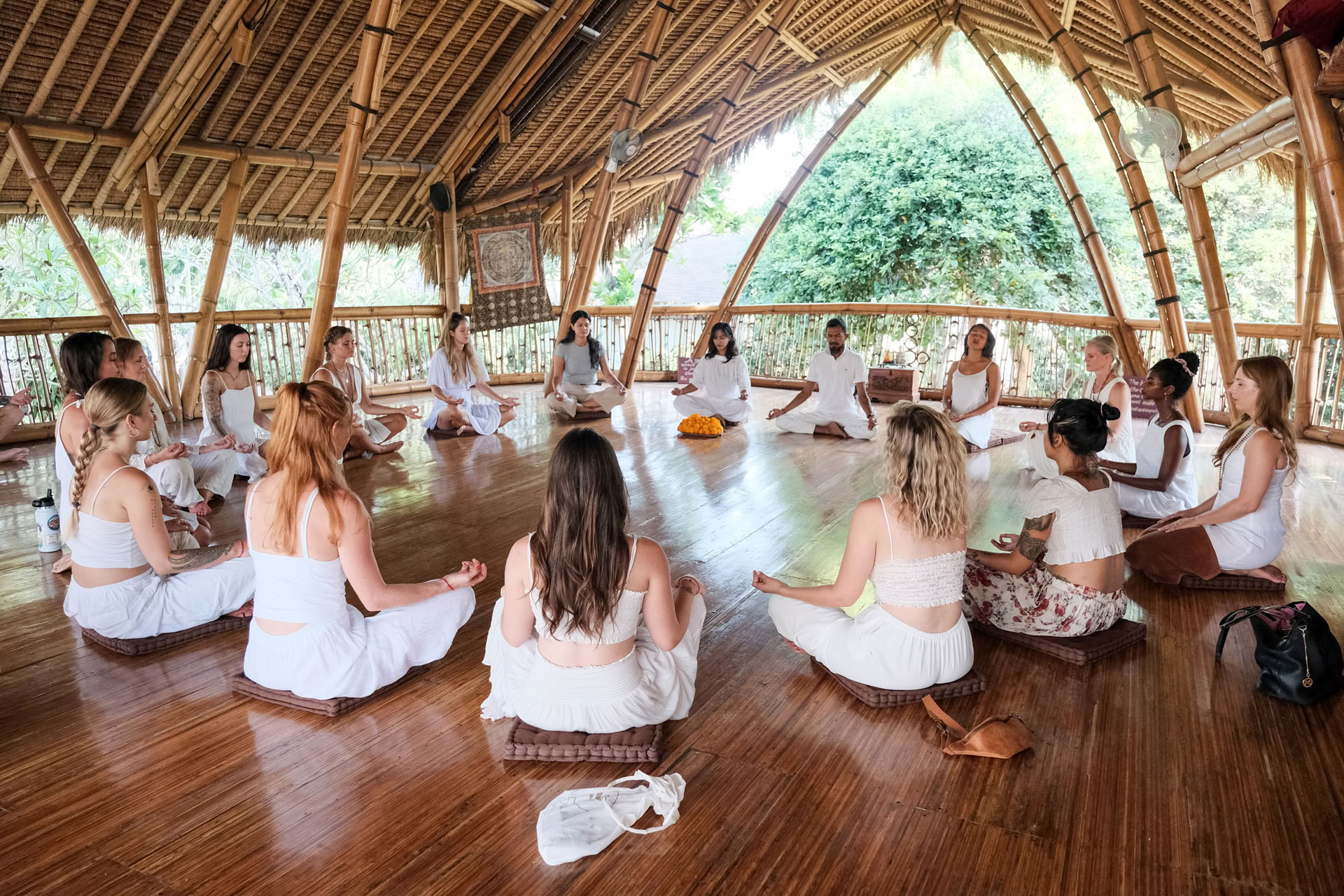Formación de Profesores de Yoga de 200 Horas