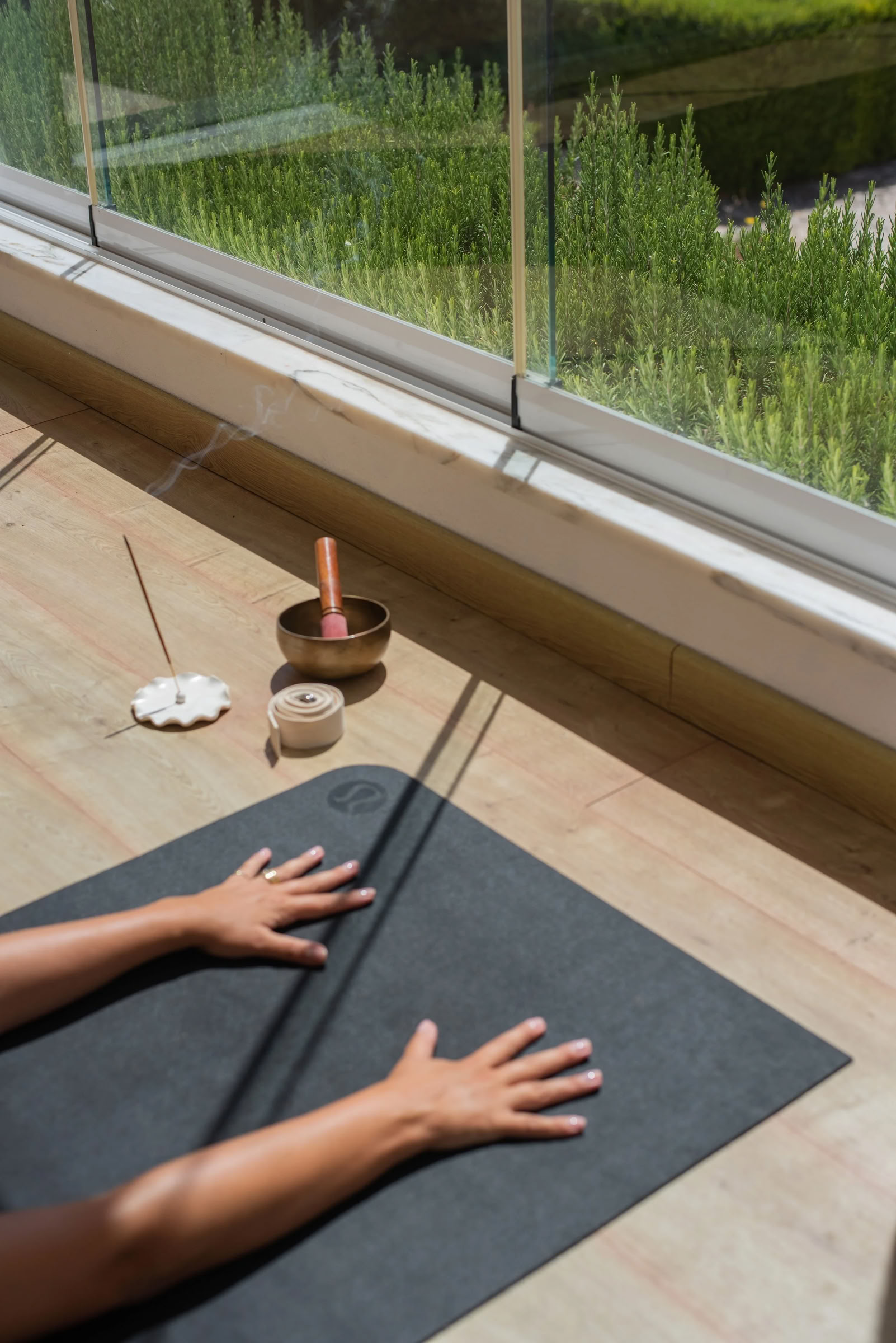 Retiro de yoga y surf solo para mujeres