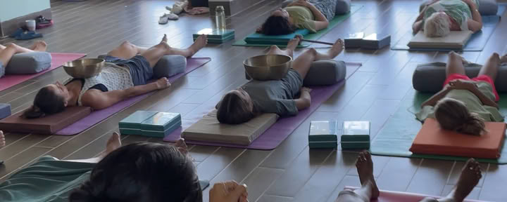 Retiro de medio día de mandala, taichí o yoga a petición