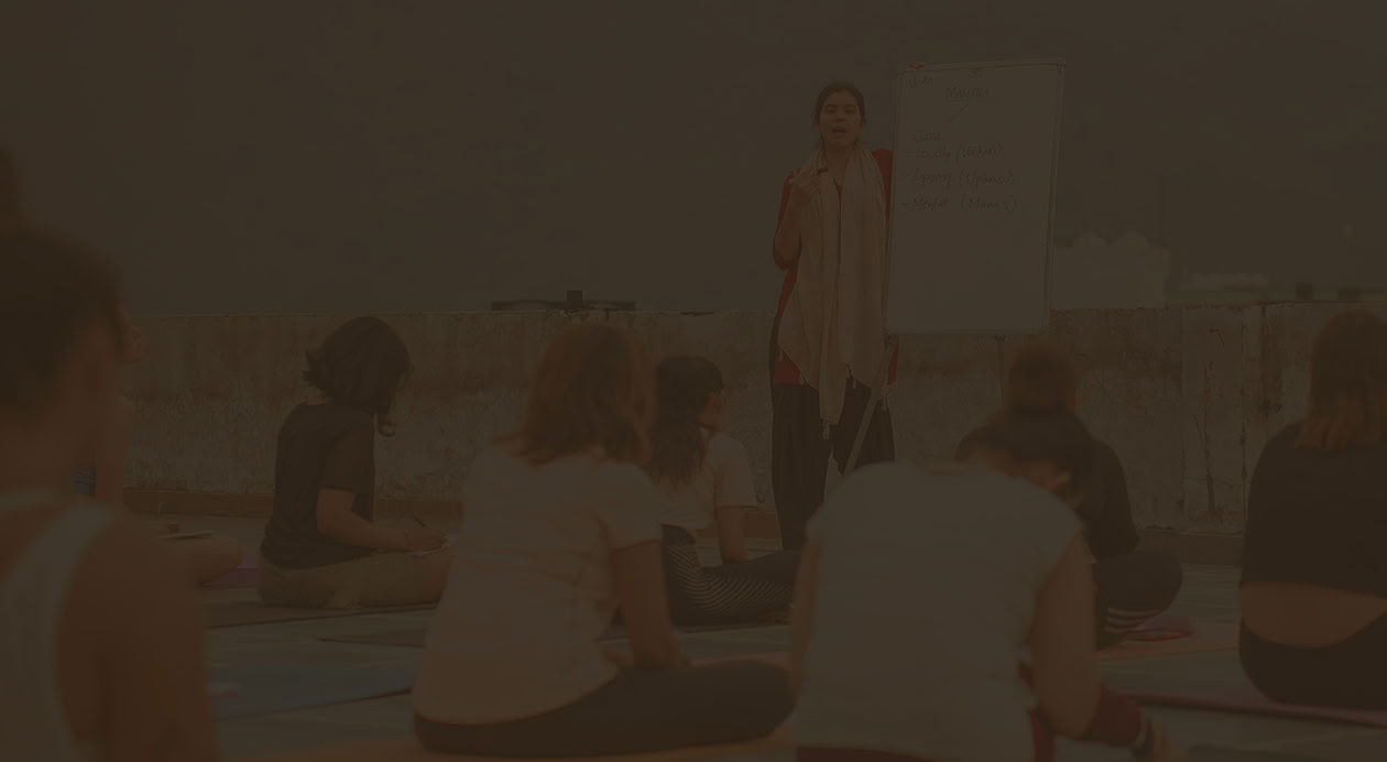 Retiro de yoga sanador de 7 días en Rishikesh, India