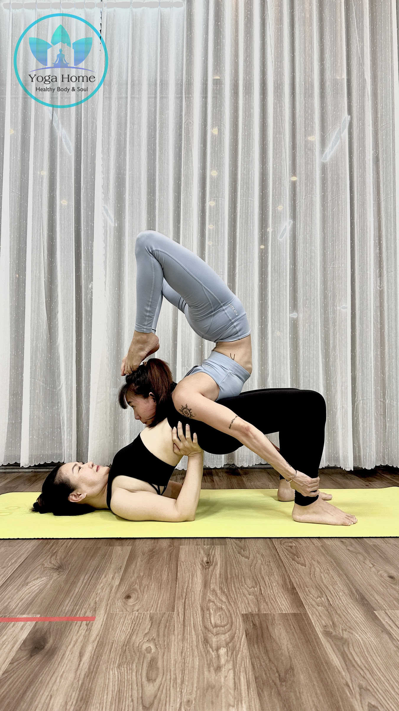 Formación de Profesores de Yoga de 200 Horas en Yoga Home School