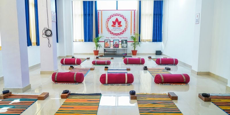 Formación de profesores de yoga de 200 horas en Rishikesh, India