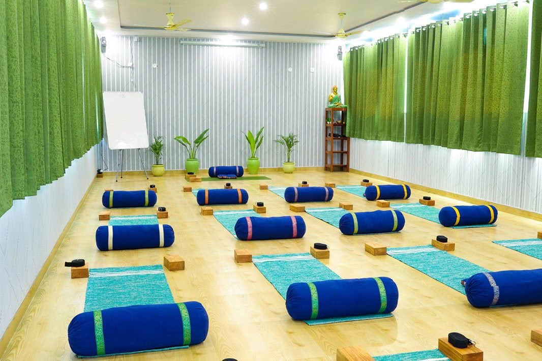 Formación de profesores de yoga de 200 horas en Rishikesh, India