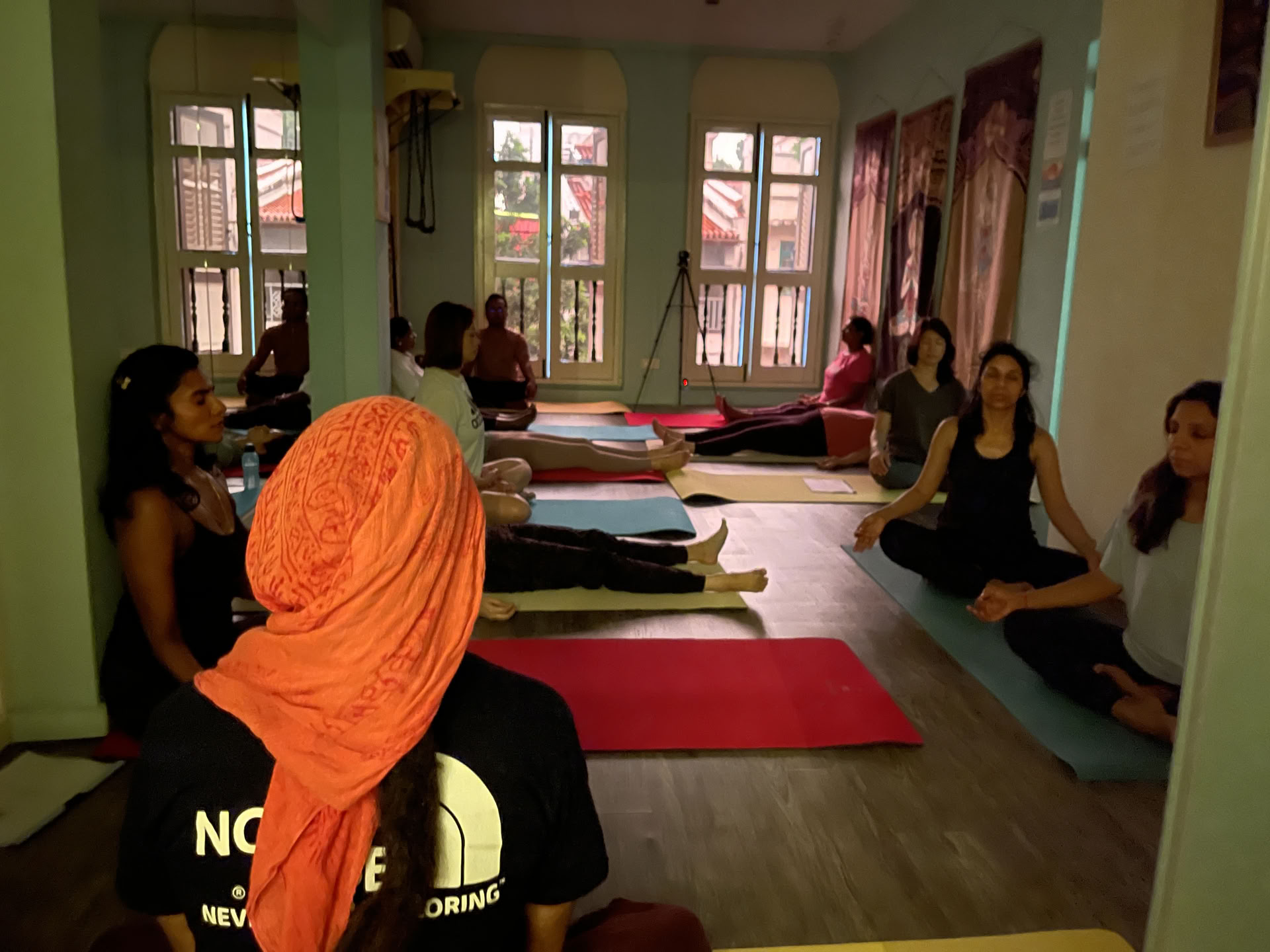 Taller de Yoga para la Salud Digestiva y el Metabolismo en Singapur