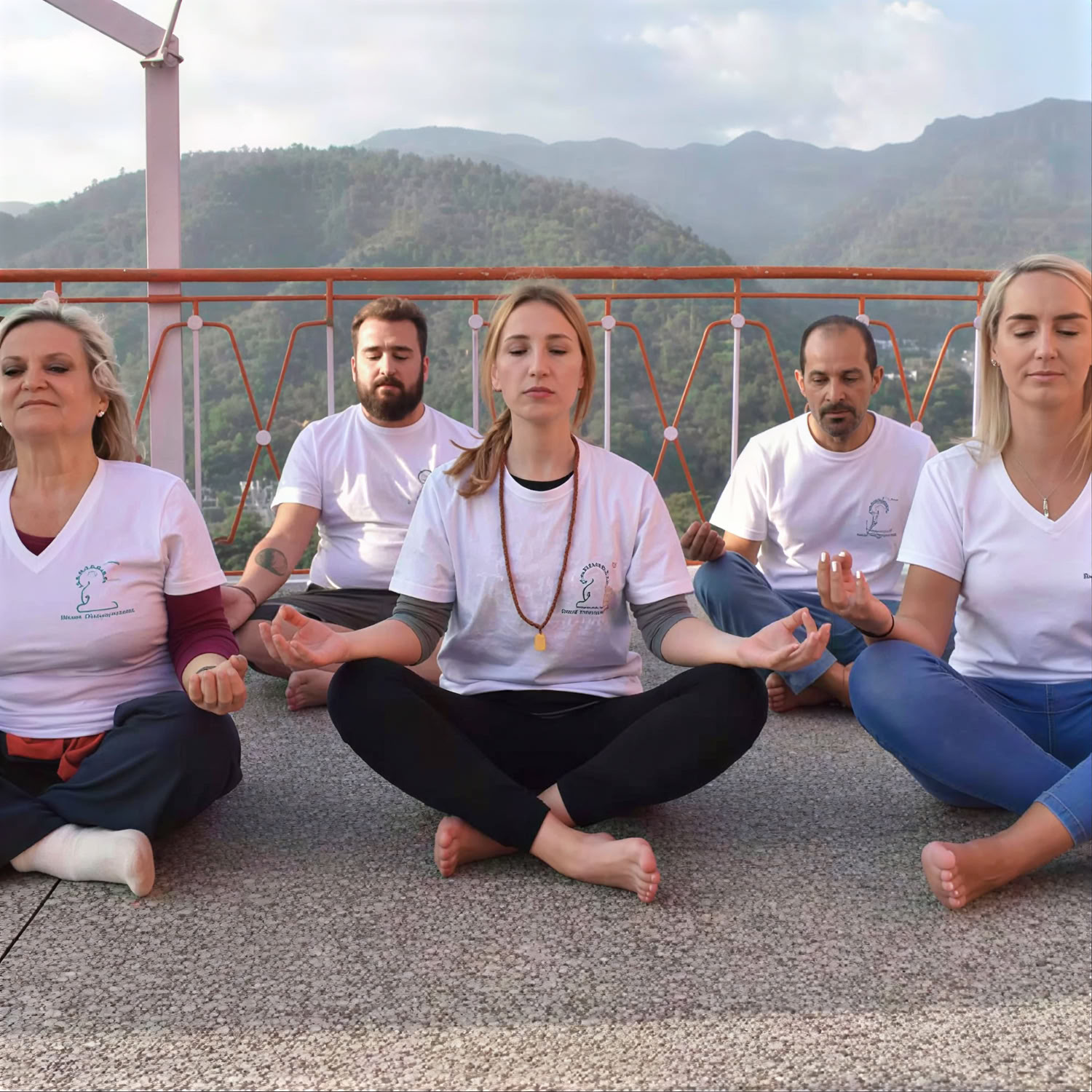 Curso de meditación de 150 horas