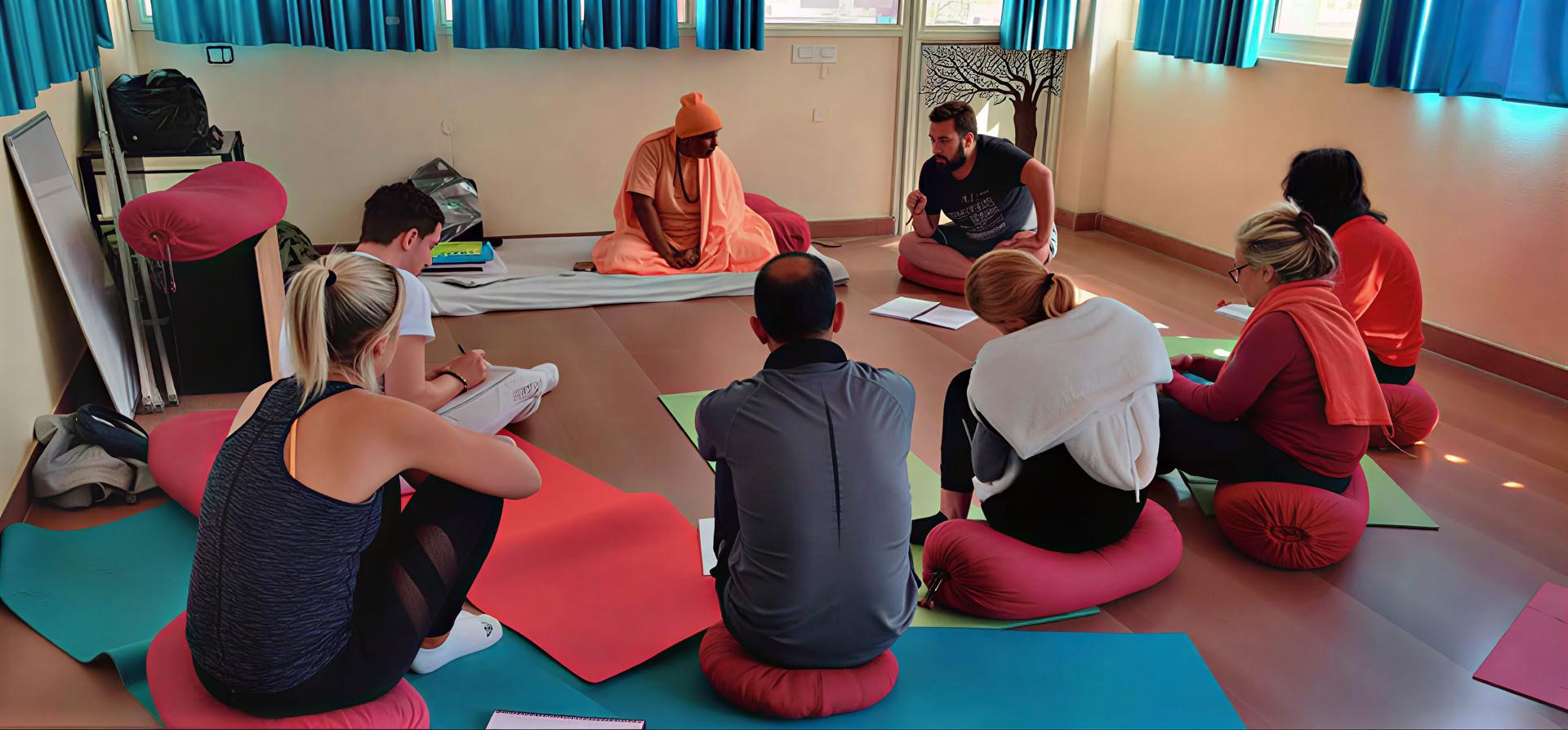 7 días de retiros de yoga en Rishikesh, India