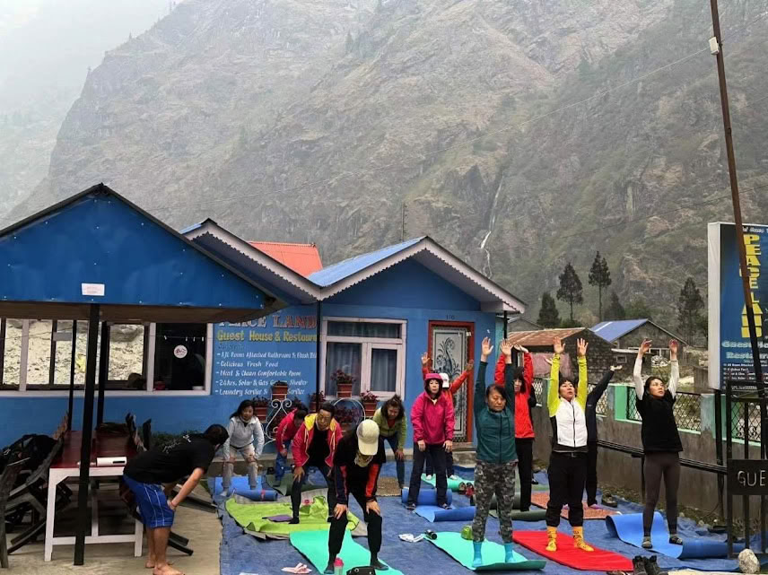 Trekking de yoga por el circuito de Annapurna