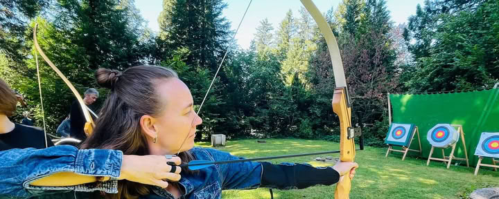 Meditación y tiro con arco
