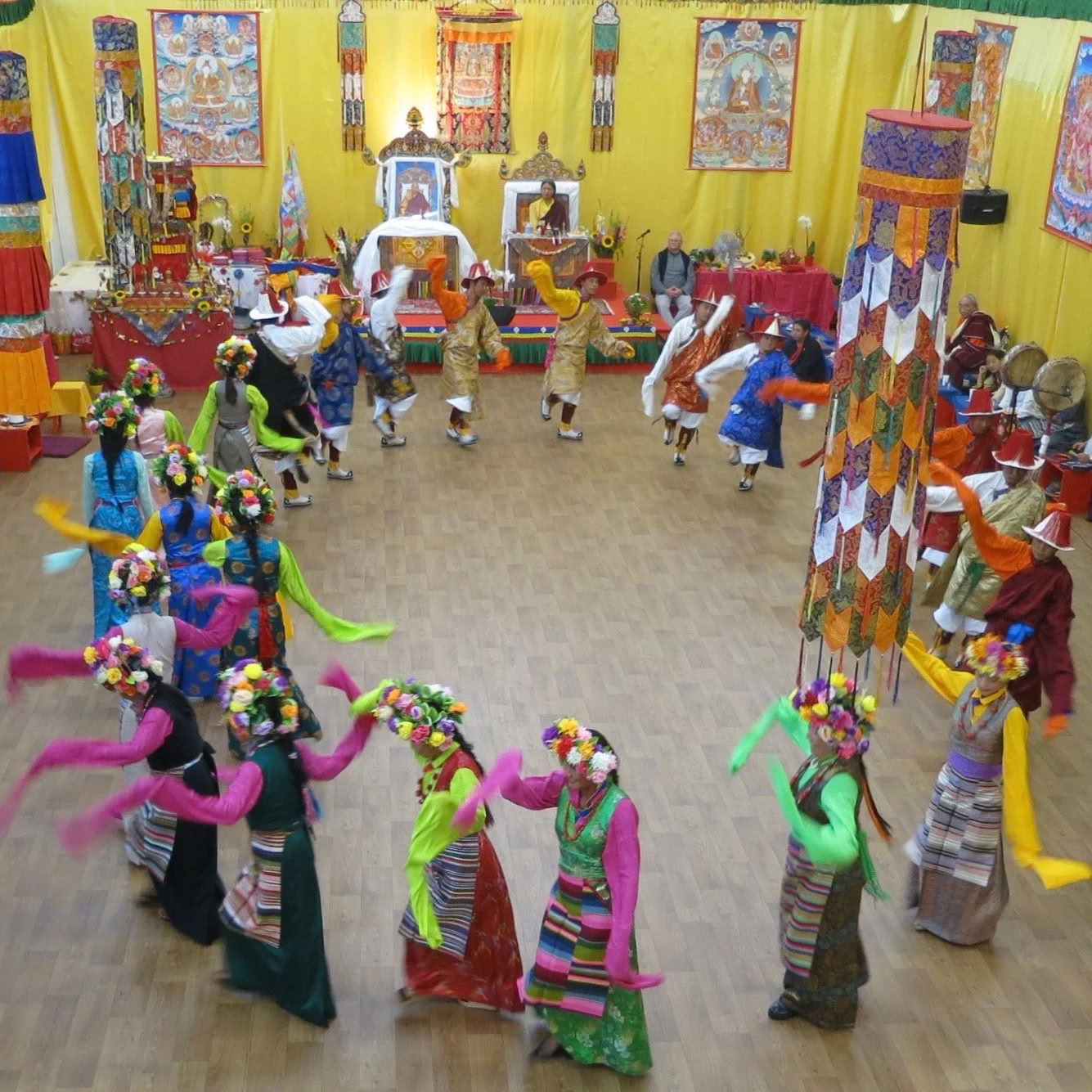 Empoderamiento Dorje Drolo — Un terma de S.E. Namkha Drimed Rabjam Rinpoche — Landguet Ried, Centro para una Vida Consciente | Centro de retiros y casa de talleres