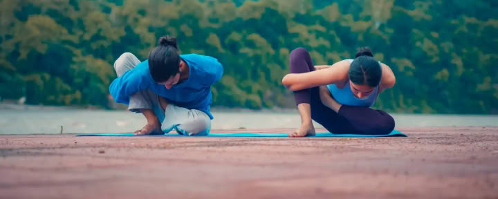 Formación de profesores de yoga de 200 horas en Rishikesh