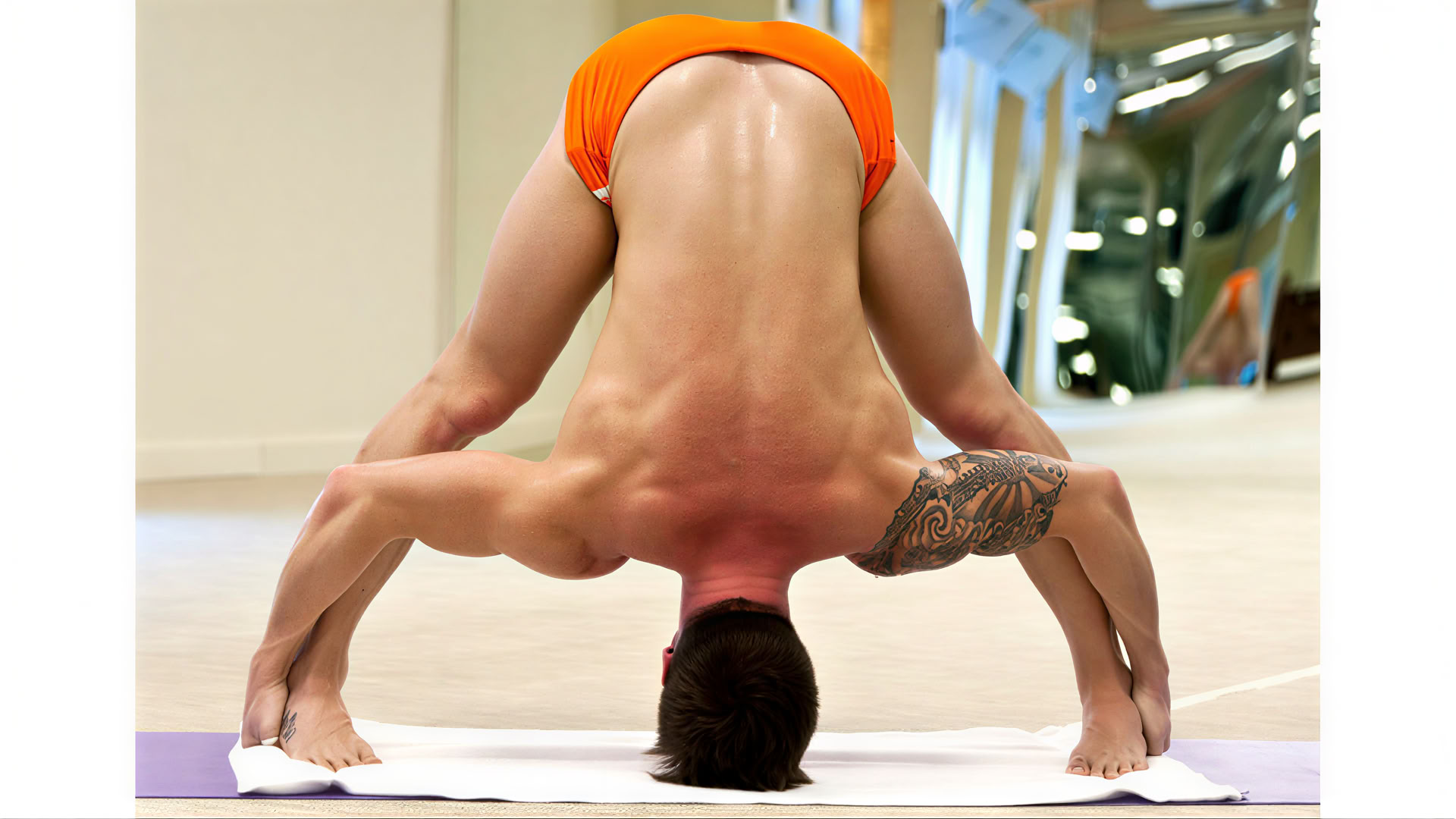 26/2 Yoga Caliente