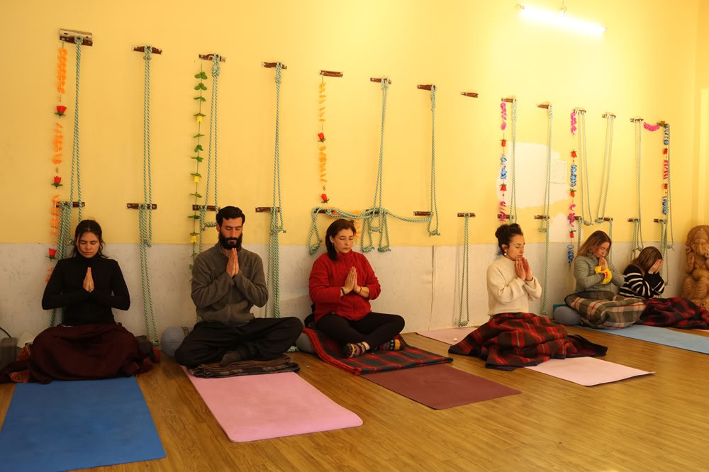 Retiro de yoga y bienestar en Rishikesh, India