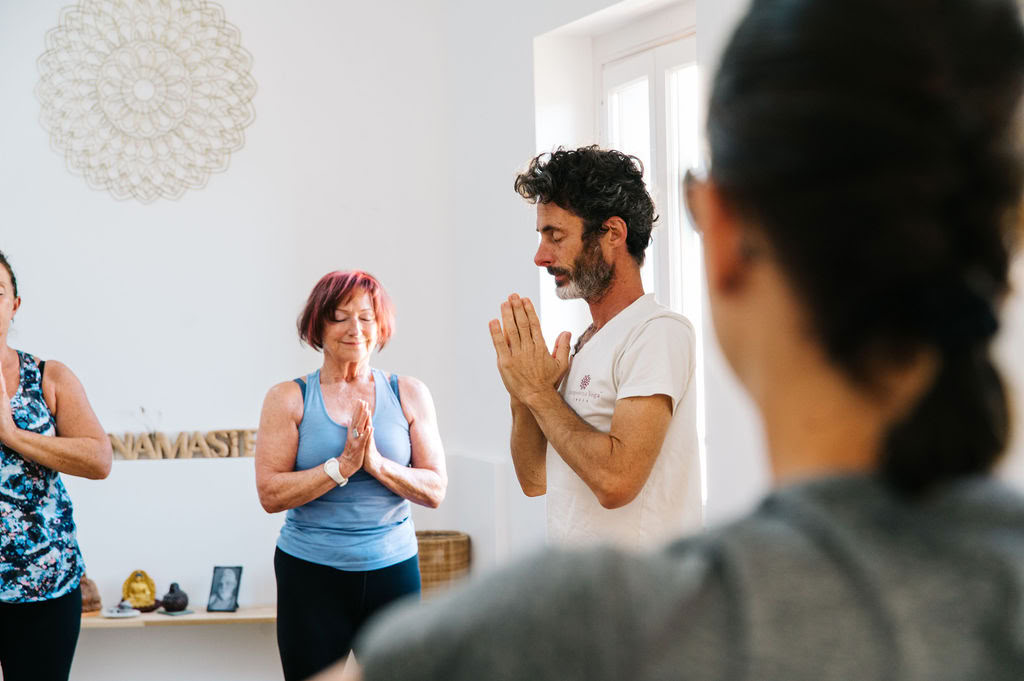 Retiro silencioso en la Riviera Francesa – Yoga y quietud