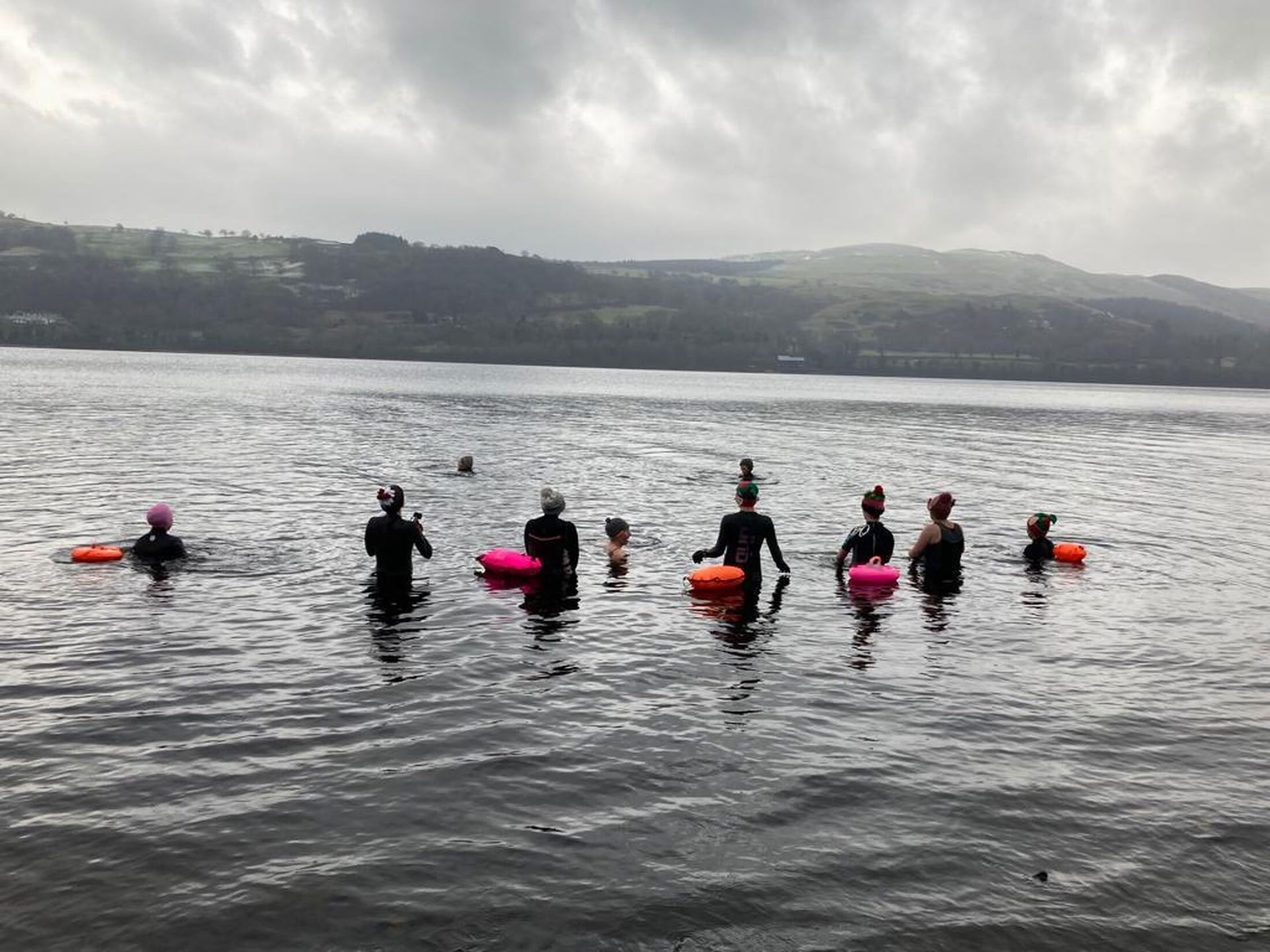 Programa de natación en aguas abiertas invernales