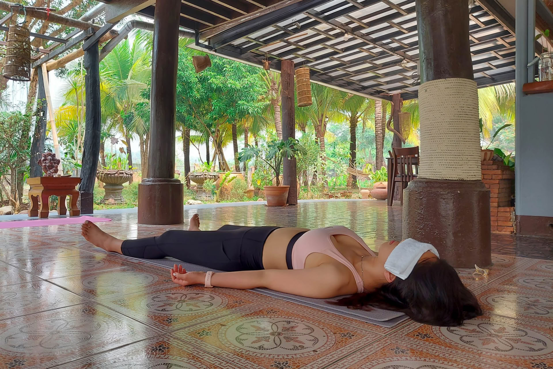 De vuelta a lo básico – yoga de un día