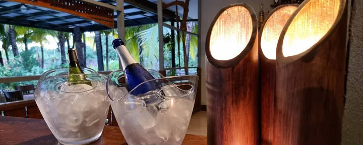 Un brindis por el bienestar – yoga y vino
