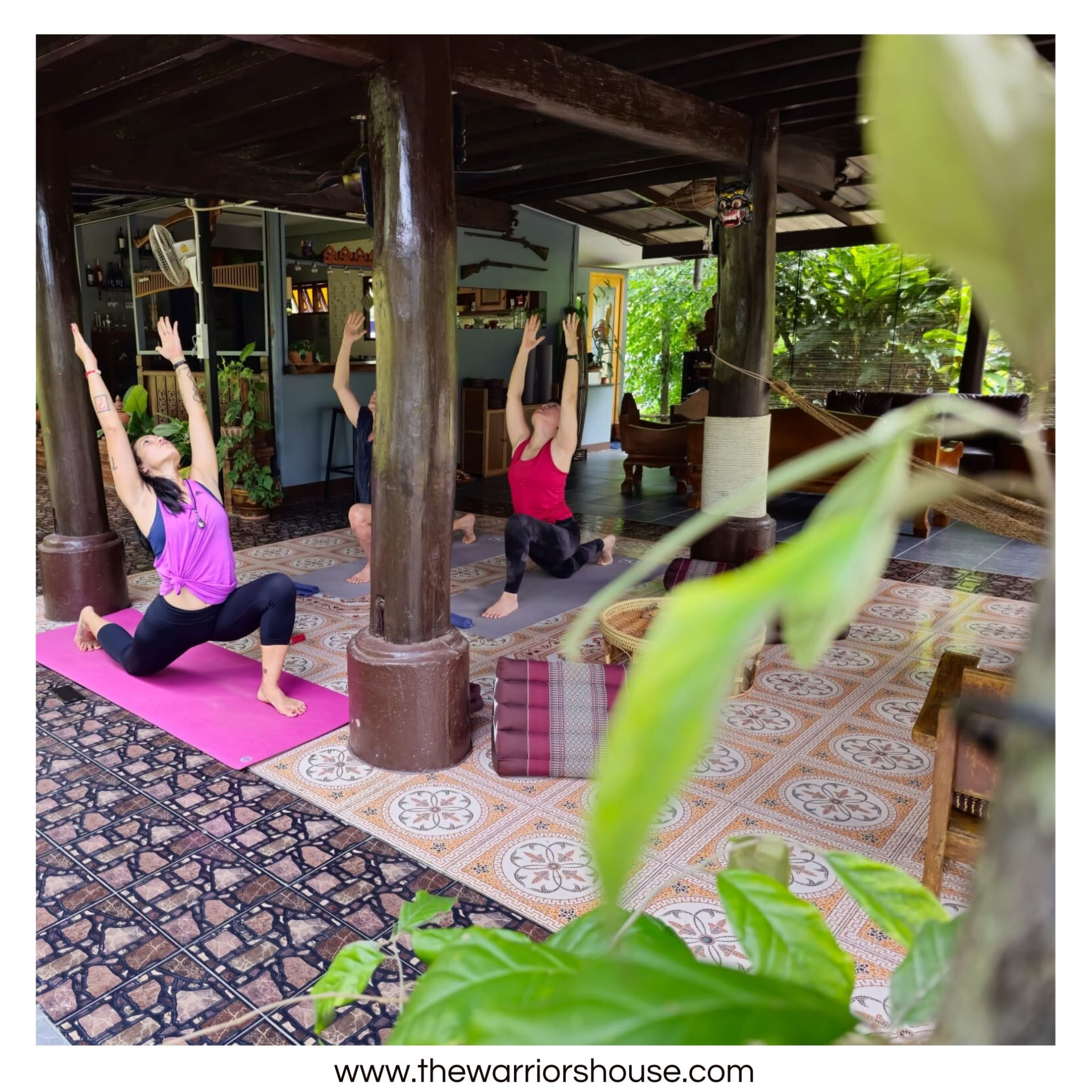 Retiro exclusivo de yoga Loy Krathong