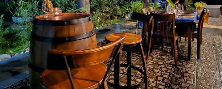 Escapada exclusiva de yoga y vino de una noche