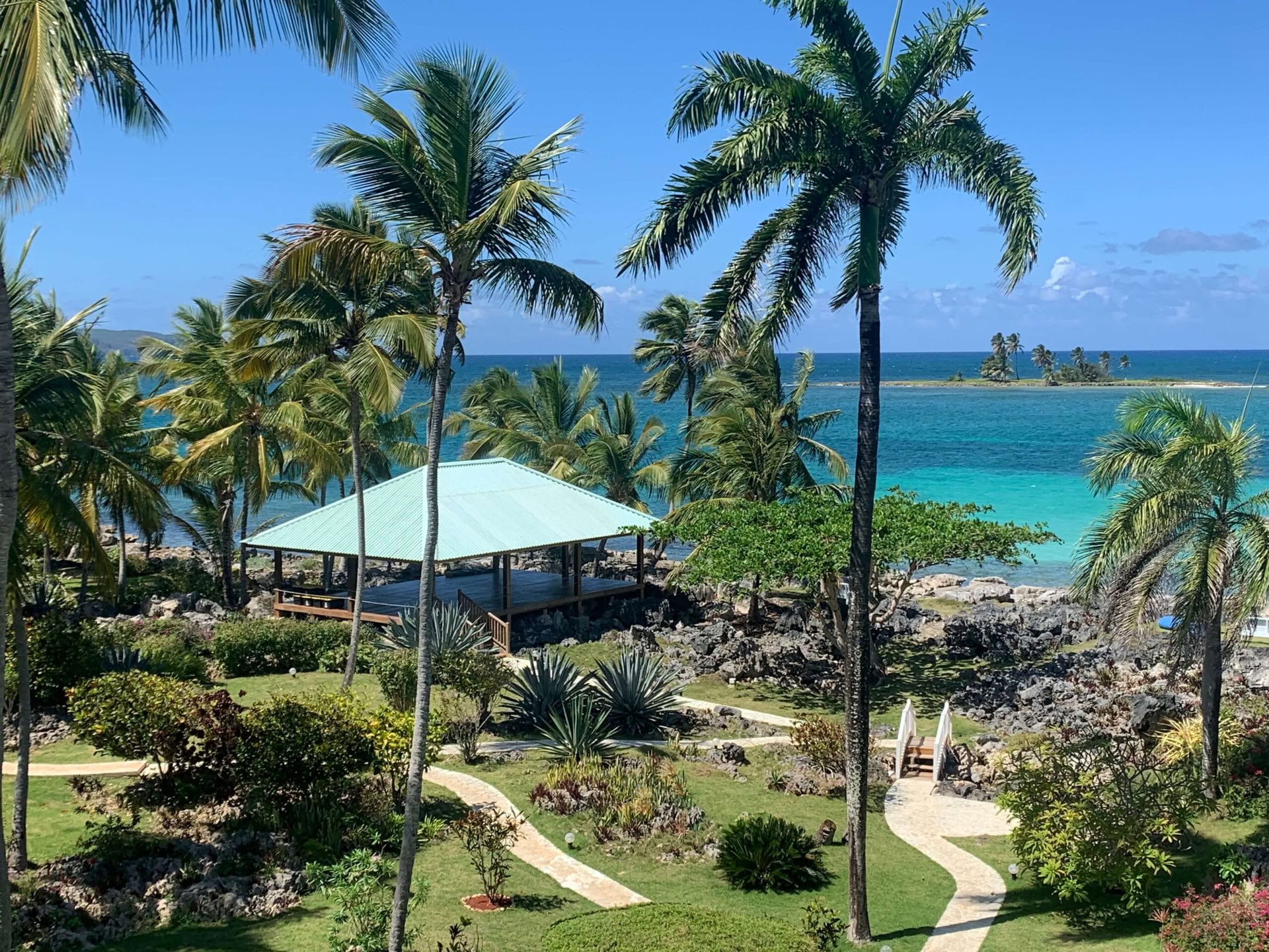 Retiro de yoga invernal dichoso en la República Dominicana