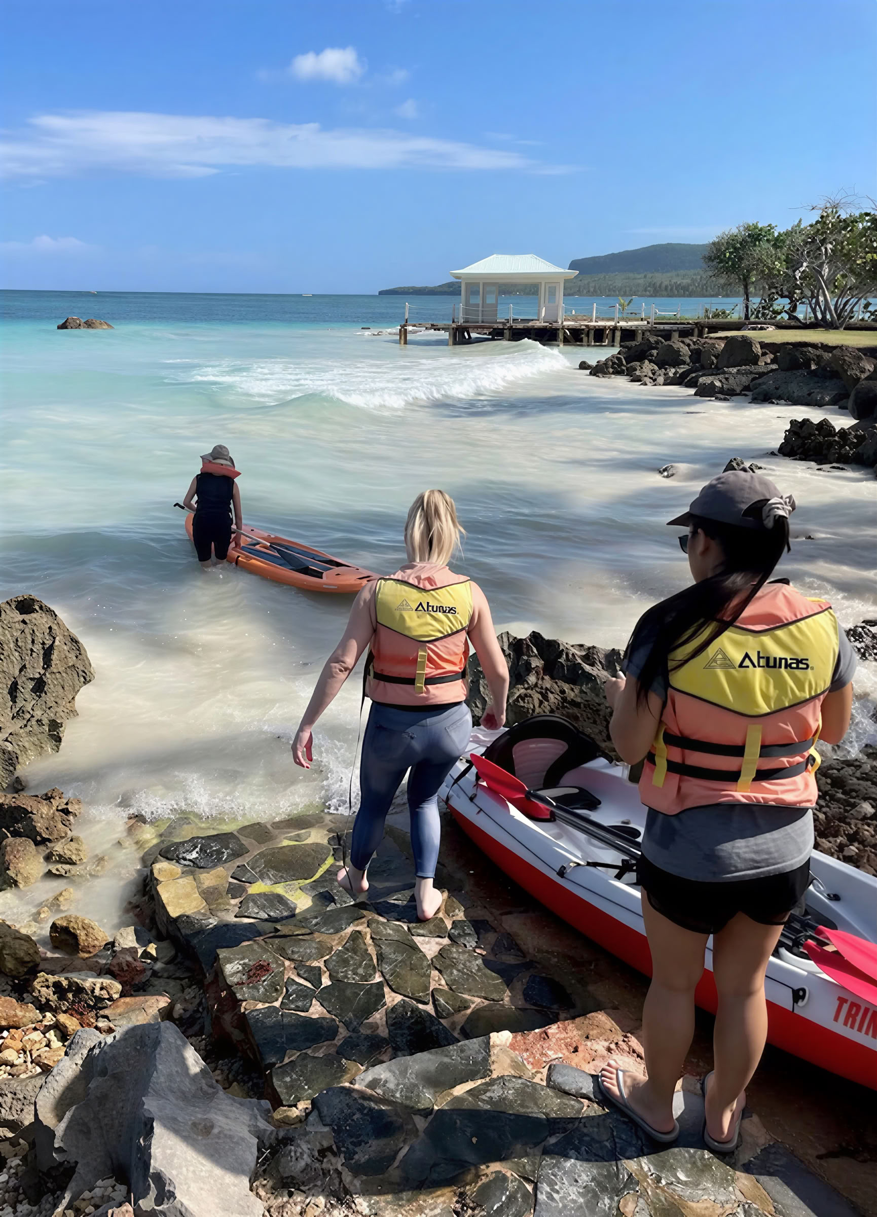 Retiro de yoga invernal dichoso en la República Dominicana