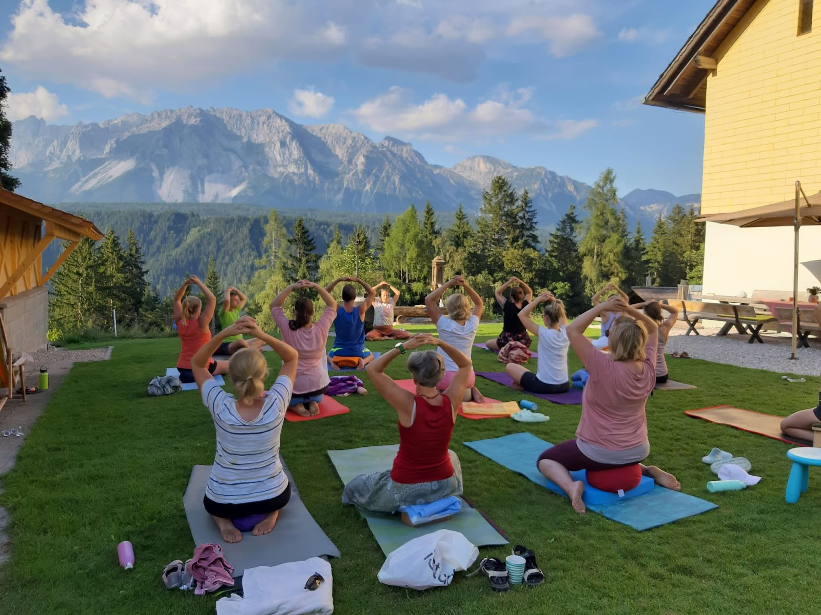 Retiro de yoga y bienestar del alma otoño 2026