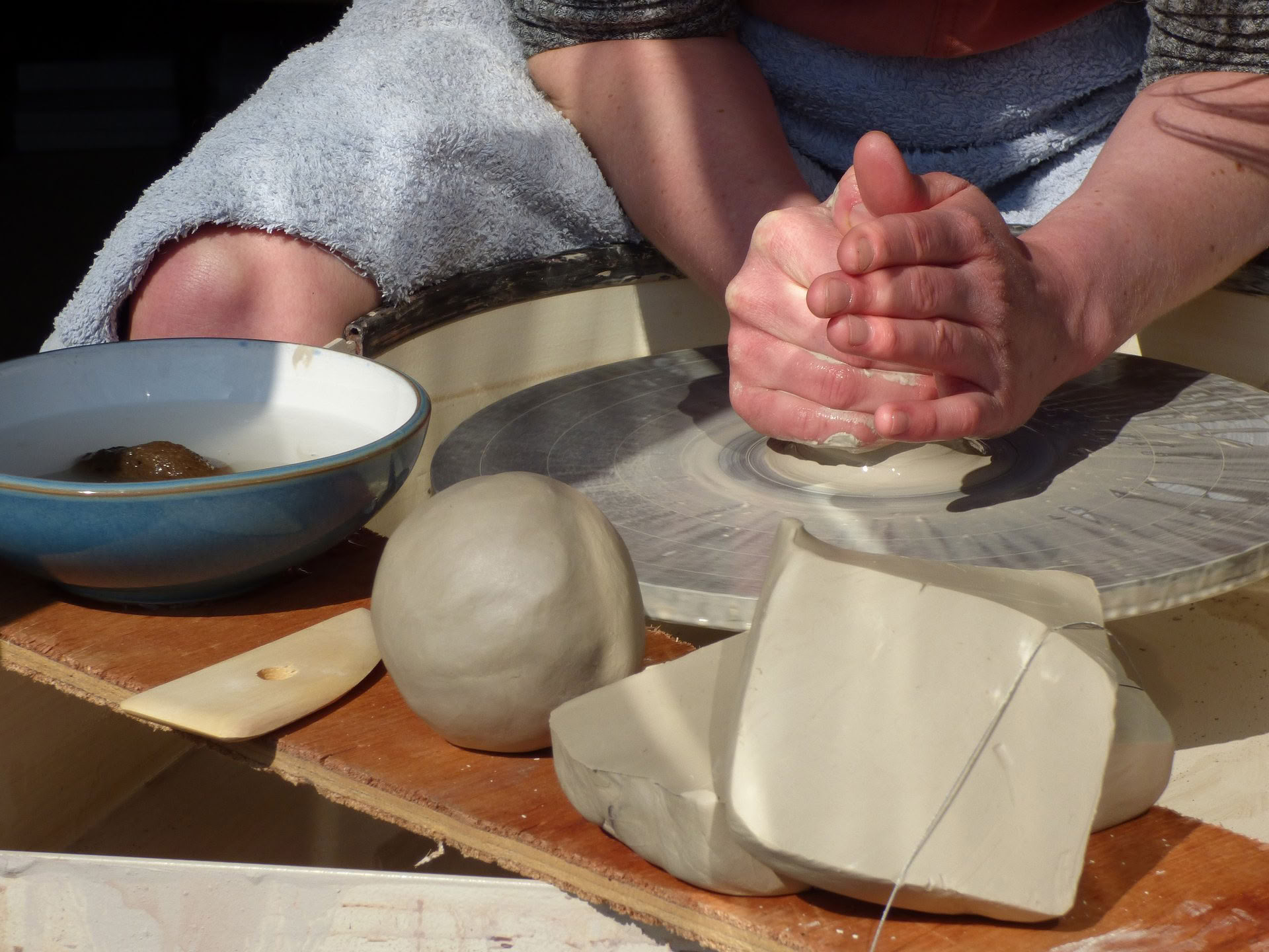 Retiro de yoga en el suroeste de Francia: una exploración de la creatividad y el descanso