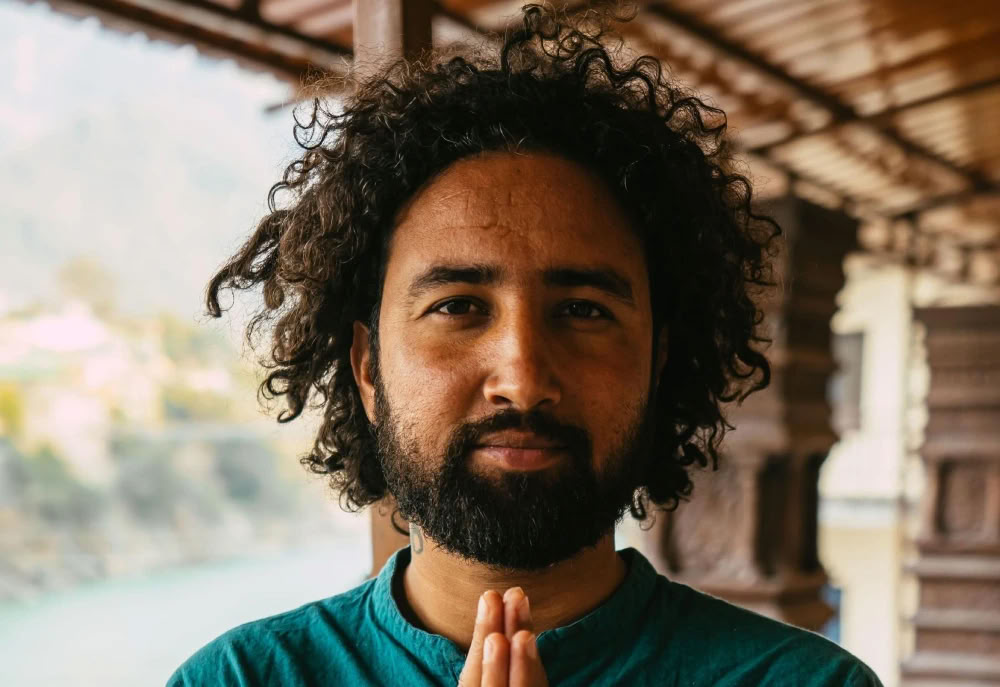 Formación de profesores de Yin Yoga de 85 horas en Rishikesh – del 3 al 10 de enero de 2026