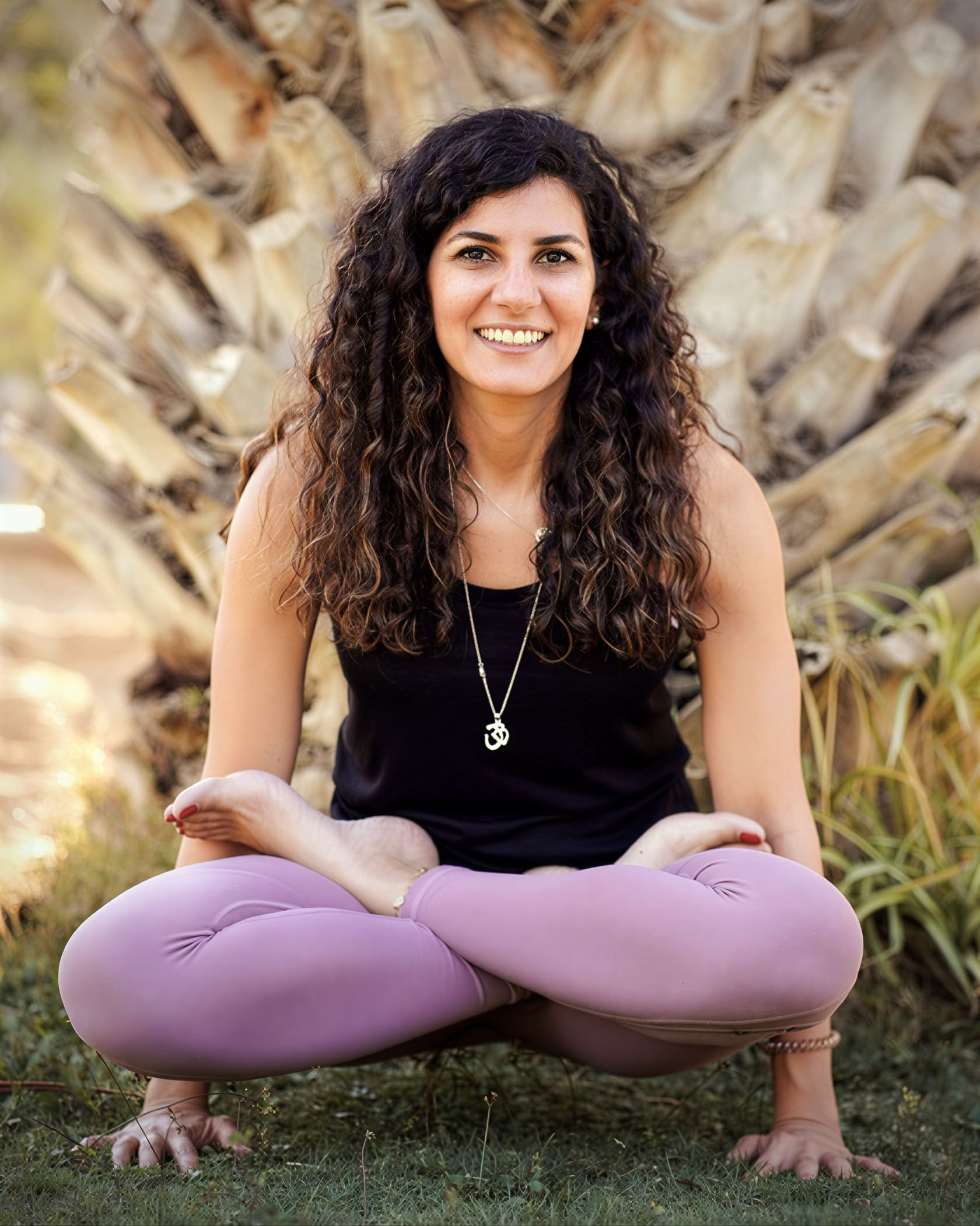 Clase de yoga para el cuidado de la espalda