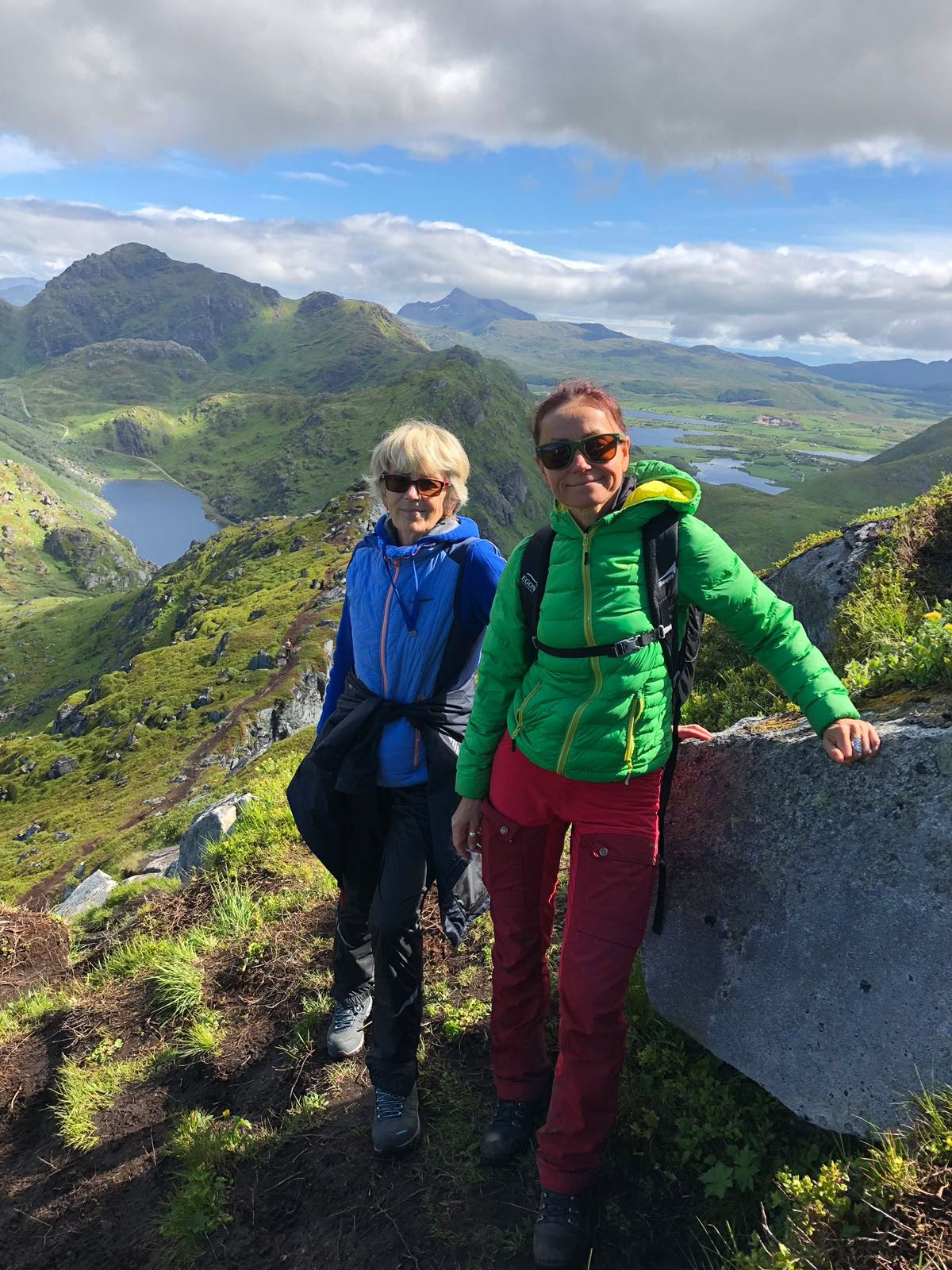 Retiro de senderismo solo para mujeres en la espectacular Noruega - 7 días