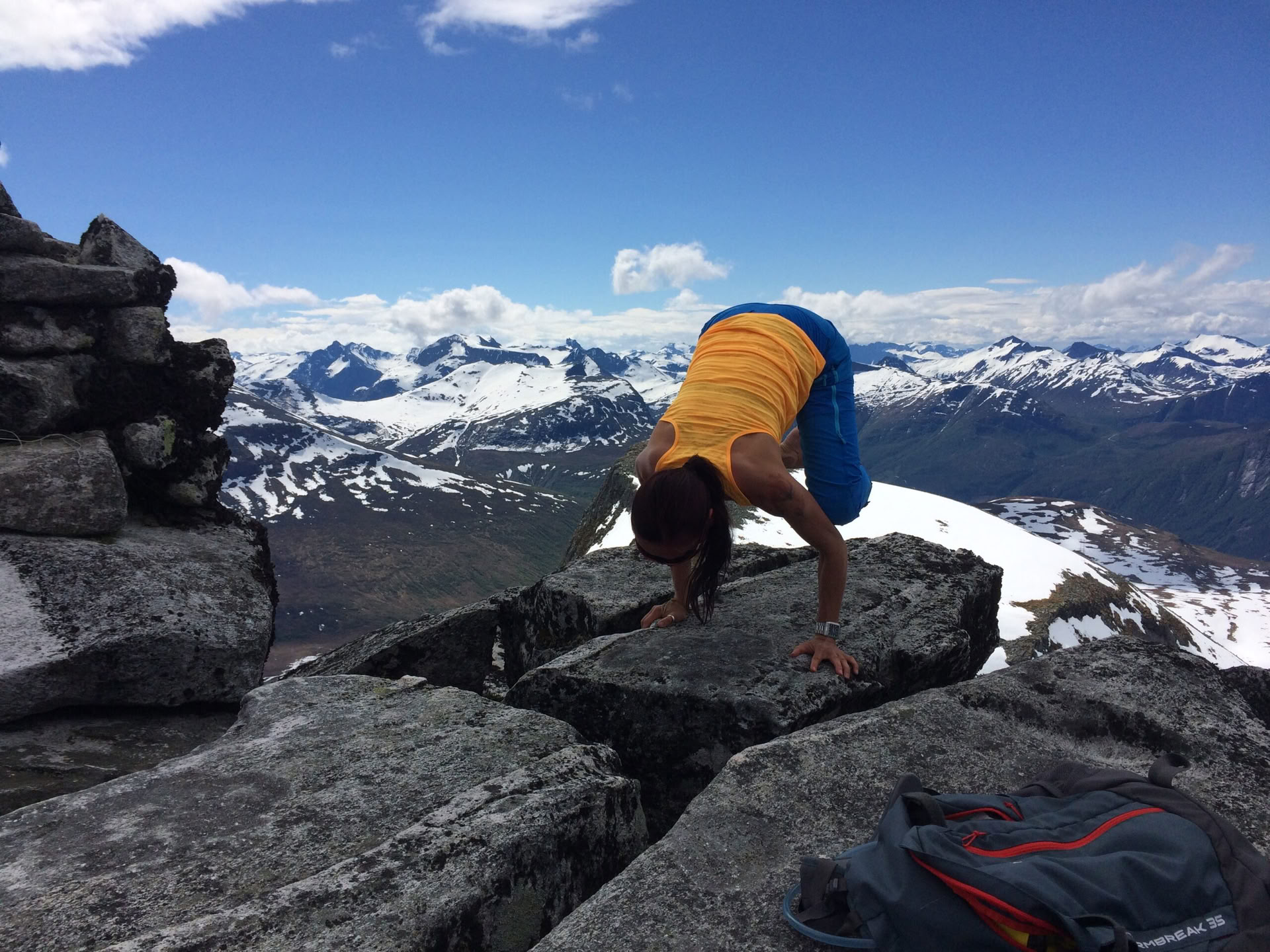 Retiro de yoga y senderismo en Noruega – 04.06.2027 Solo mujeres