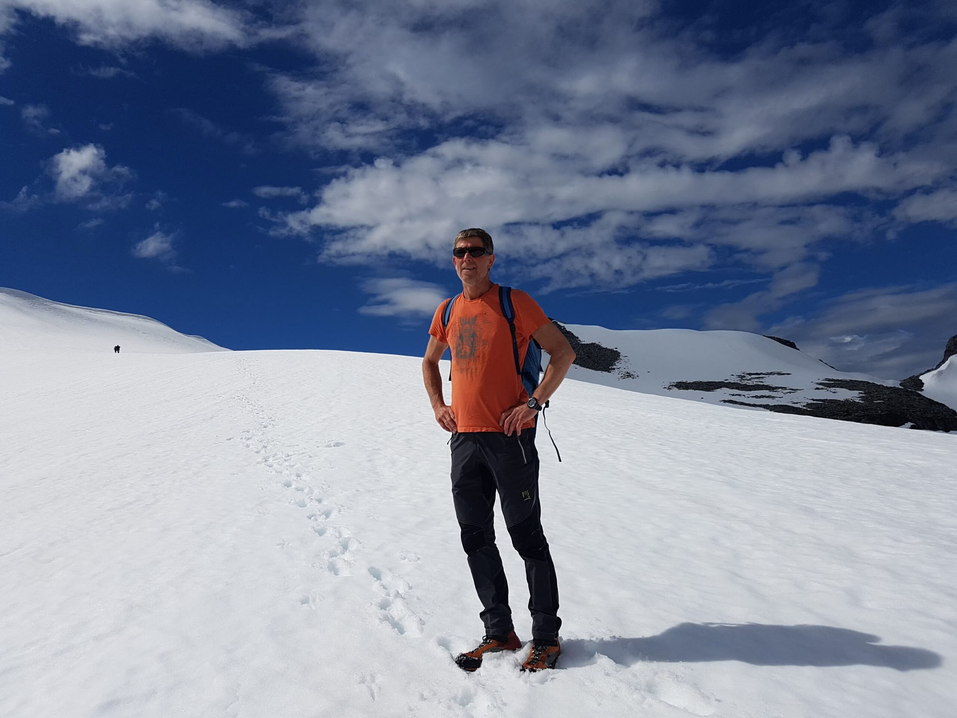 Retiro de yoga y senderismo en Noruega – 06.08.2027 mixto