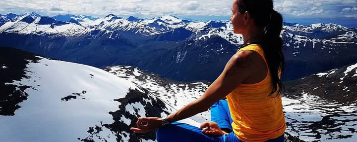 Retiro de yoga y senderismo en Noruega – 13.08.2027 mixto