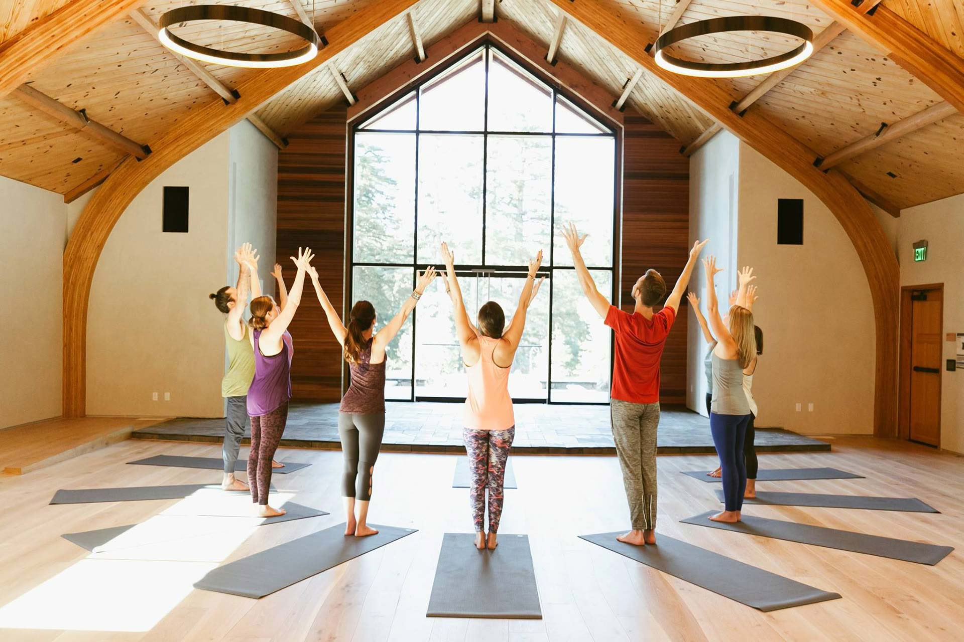 Theradelic Retreats: Transformación del Autoliderazgo
