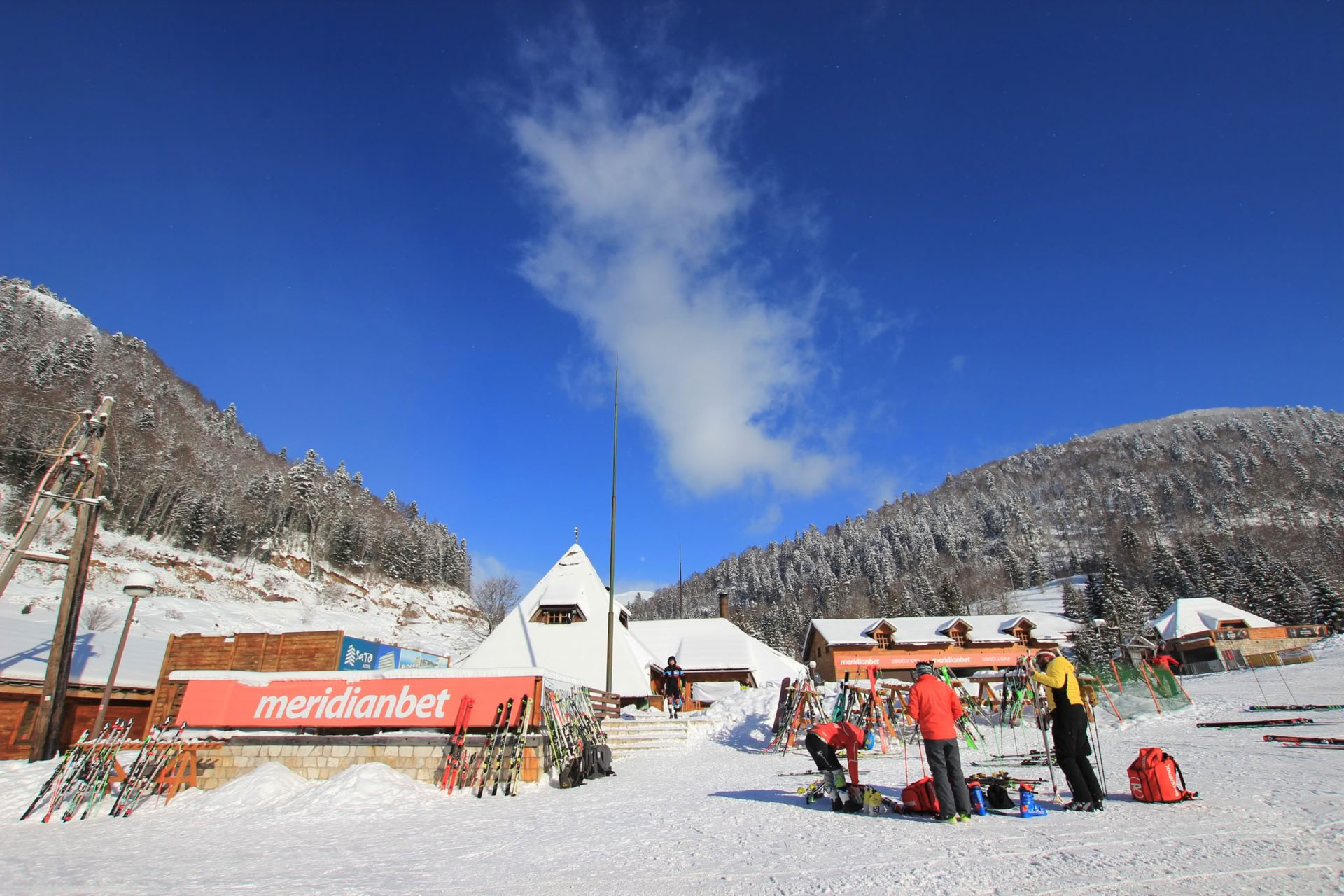 7 días de vacaciones de actividades de invierno en Montenegro