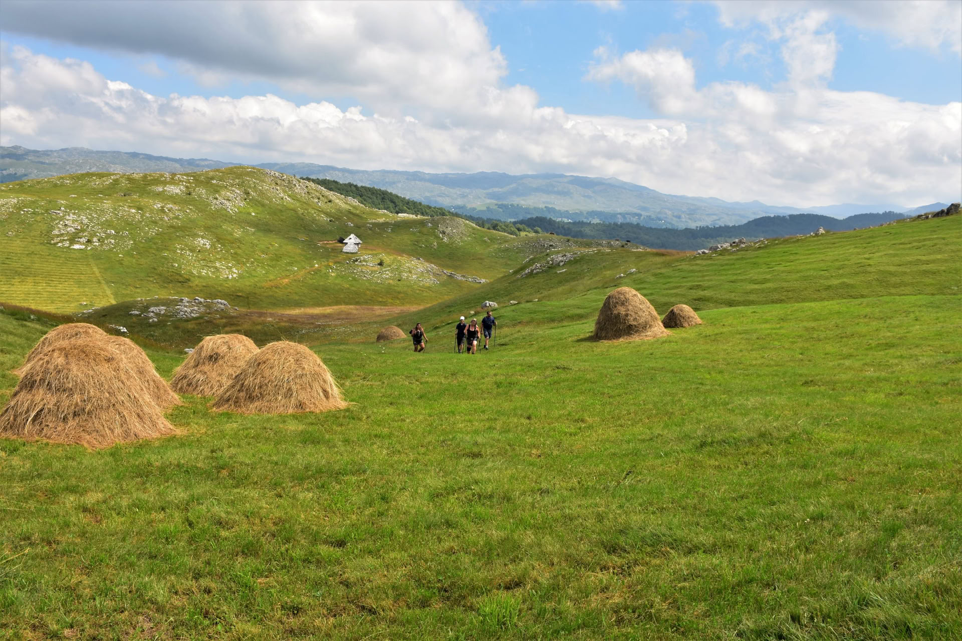Vacaciones de senderismo de montaña de 7 días en Montenegro