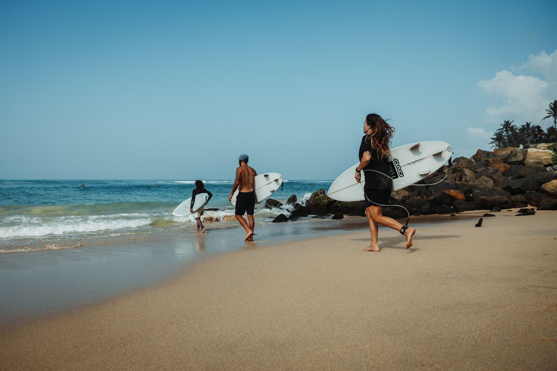 Aventura de surf y yoga en Sri Lanka